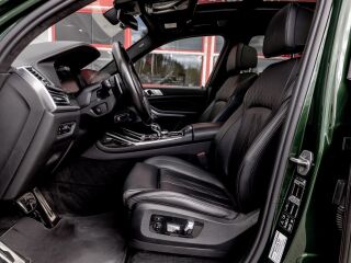 BMW X7 M50 Individual 4.4 V8 390кВ