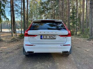 Volvo XC60 Inscription 2.0 B5 KERS MHEV Kerghübriid 183kW