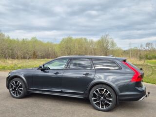 Volvo V90 Cross Country 2.0 173kW