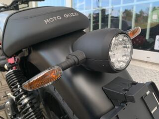 Moto Guzzi V 7 Stone Corsa V2 48kW