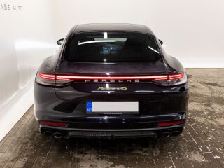 Porsche Panamera 4S E-HYBRID 324kW