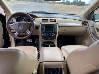 Mercedes-Benz R 320 Long 3.0 V6 165kW