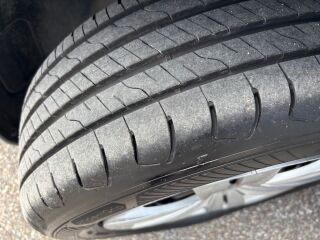 Volkswagen Touran Business 1.6 TDi 85кВ