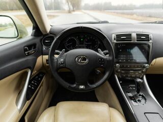 Lexus IS 250 2.5 153кВ