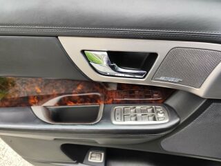Jaguar XF R-Design 2.7 152kW