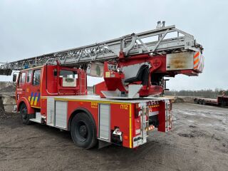 Mercedes-Benz 1424F