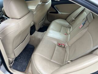 Lexus IS 250 2.5 153kW