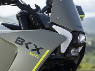 Benelli BKX 300 DOHC 21kW