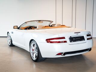 Aston Martin DB9 5.9 336kW
