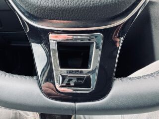 Volkswagen Passat R-Line 2.0 R4 TDi 110kW