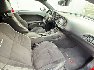 Dodge Challenger 6.4 V8 SRT 362кВ