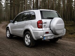 Toyota RAV4 Elegance Facelift 2.0 110kW