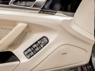 Porsche Panamera Sport chrono 3.0 221kW