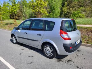 Renault Grand Scenic 2.0 98kW