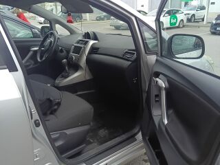 Toyota Verso 2.2 110kW