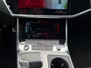 Audi A6 S line Matrix Quattro Avant 50 TFSI e 220kW
