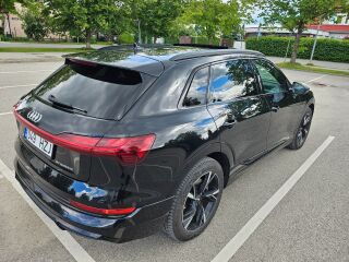 Audi e-tron S-Line 230kW