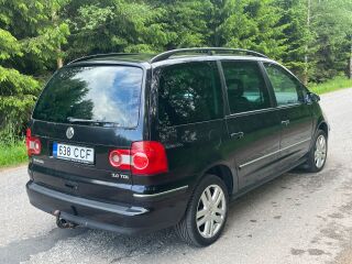 Volkswagen Sharan Highline 2.0 R4 TDI 103kW