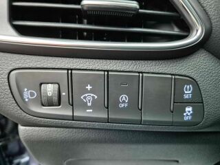 Hyundai i30 Fresh Plus 1.5 DPi 71kW