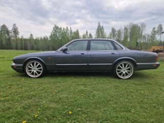 Jaguar XJ6 3.2 R6 155kW