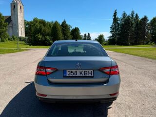 Skoda Superb 2.0 110kW