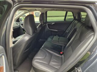 Volvo V60 Summum 2.4 158kW