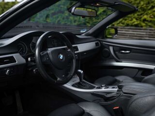 BMW 325 3.0 160kW