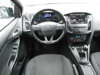 Ford Focus Titanium 1.5 88кВ