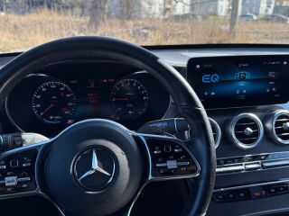 Mercedes-Benz GLC 300 E 2.0 155kW