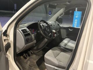 Volkswagen Transporter 2.5 96кВ
