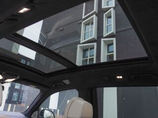 BMW X7 Individual XDrive30D Design Pure Excellence 3.0 195kW