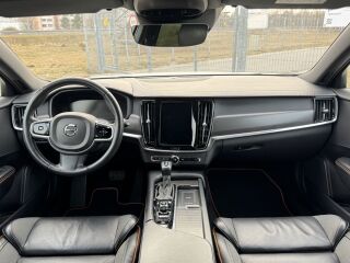 Volvo V90 Cross Country D4 OCEAN RACE Intelli Safe Pro A 2.0 140kW