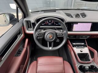 Porsche Cayenne S Sport Chrono 4.0 DWH 349kW
