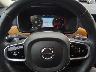 Volvo V90 AWD INSCRIPTION 2.0 140kW
