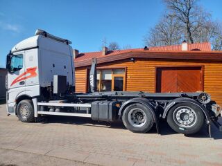 Mercedes-Benz Actros 330kW
