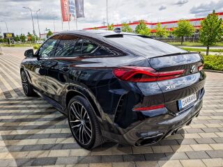 BMW X6 xDrive30d M-Sport Individual 3.0 195кВ