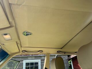 Mercedes-Benz 200 W123 2.0 44кВ