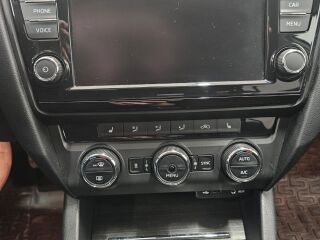 Skoda Octavia Scout 2.0 110кВ
