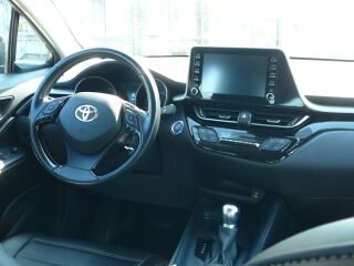 Toyota C-HR 1.8 72kW