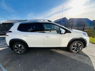 Peugeot 2008 Allure 1.2 Turbo PureTech 81kW