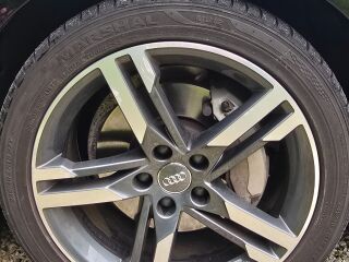 Audi A4 Quattro 2.0 TDI 140кВ