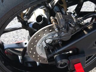 Honda CBR 600 RR Supersport Grand Prix Red HRC R4 DOHC 16V 89kW