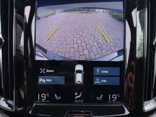 Volvo XC60 AWD R-Design Harman 2.0 D5 173kW