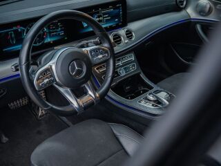 Mercedes-Benz E 220 AMG Burmester 2.0 143kW