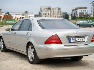 Mercedes-Benz S 500 4matic 5.0 225kW