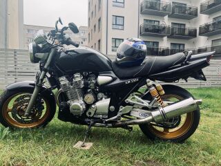 Yamaha XJR 1300