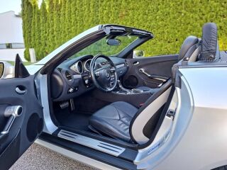 Mercedes-Benz SLK 350 3.5 V6 200kW