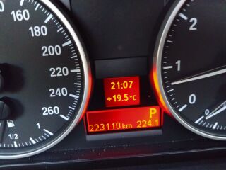 BMW 318 2.0 105kW