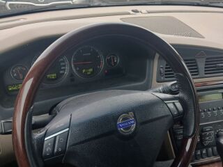 Volvo XC70 2.4 R5 136kW