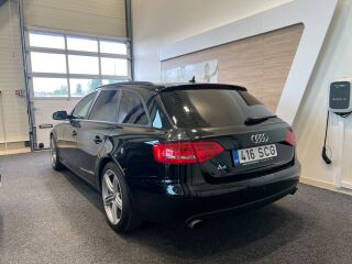 Audi A4 S-Line 2.0 132kW